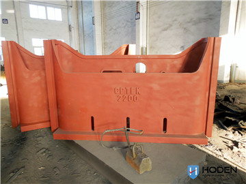 Press slide casting